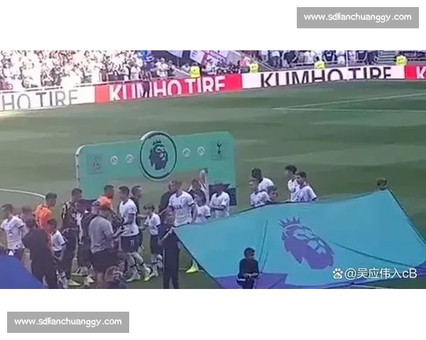 伯恩茅斯主场鏖战热刺 英超焦点大战谁能笑到最后